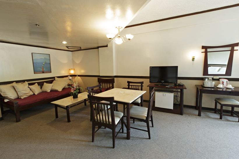 Executive Suite